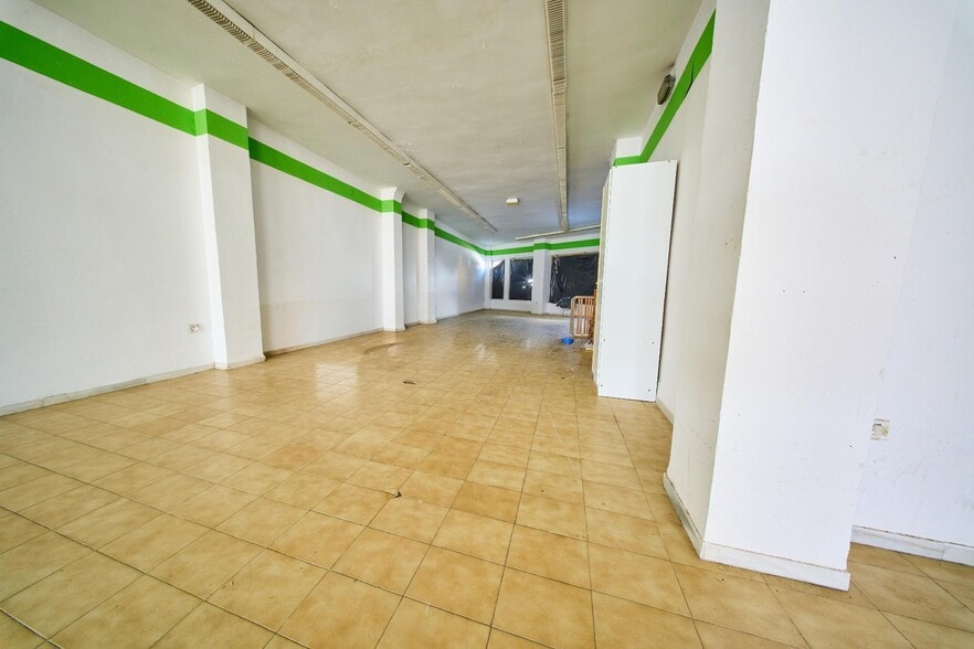 Avenida Ingeniero Gutiérrez Segura, 8, Baza, Granada en venta - Foto del interior - Imagen 2 de 22
