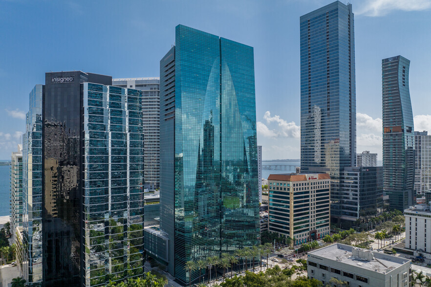 1395 Brickell Ave, Miami, FL en alquiler - Foto del edificio - Imagen 1 de 10