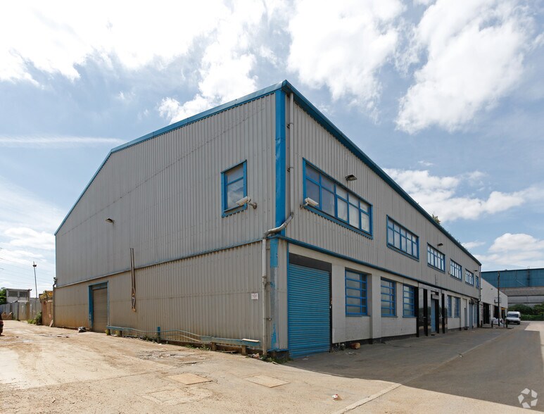 1 Anthony Way, London en alquiler - Foto del edificio - Imagen 2 de 2