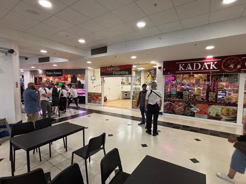 Wulfrun Sq, Wolverhampton en alquiler - Foto del edificio - Imagen 3 de 39