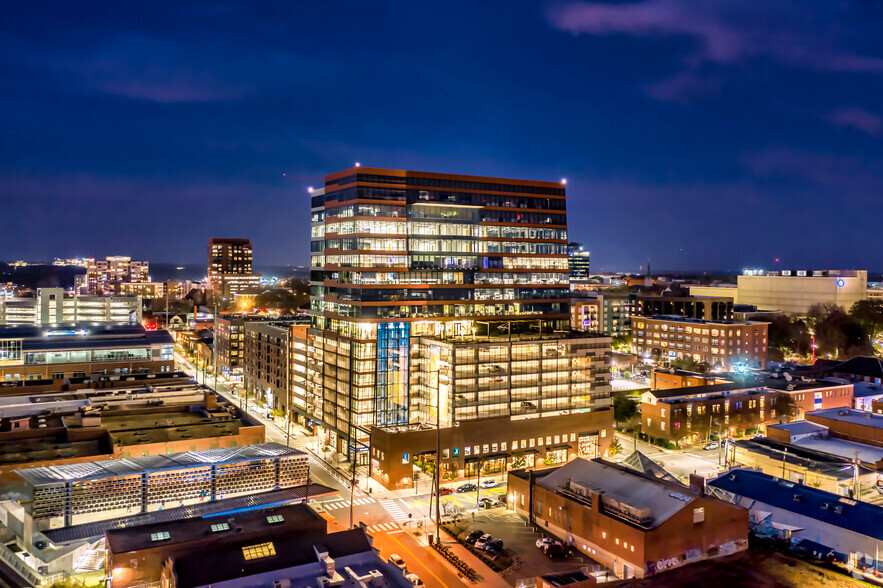 223 S West St, Raleigh, NC en alquiler - Foto del edificio - Imagen 3 de 35