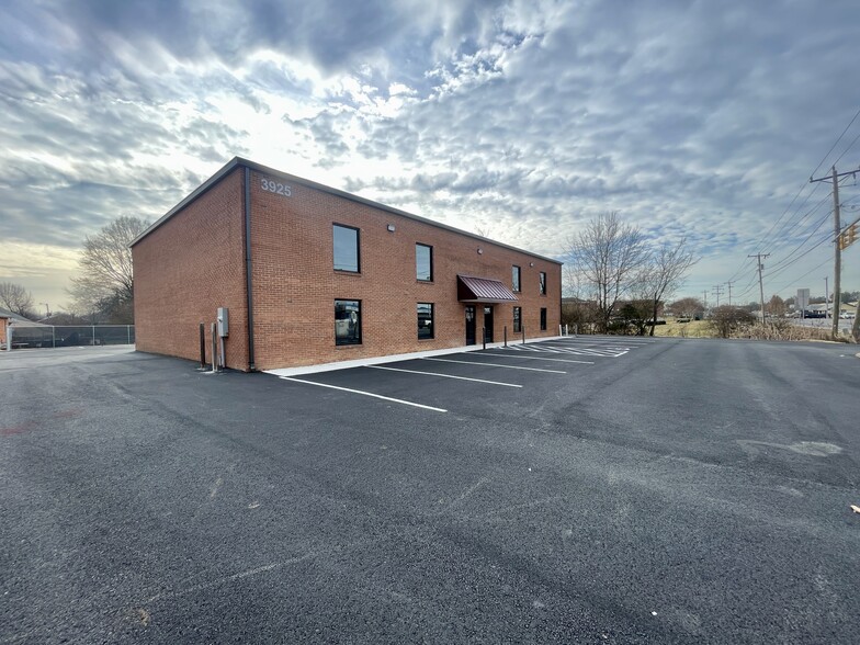 3925 Lafayette Blvd, Fredericksburg, VA en alquiler - Foto del edificio - Imagen 1 de 51