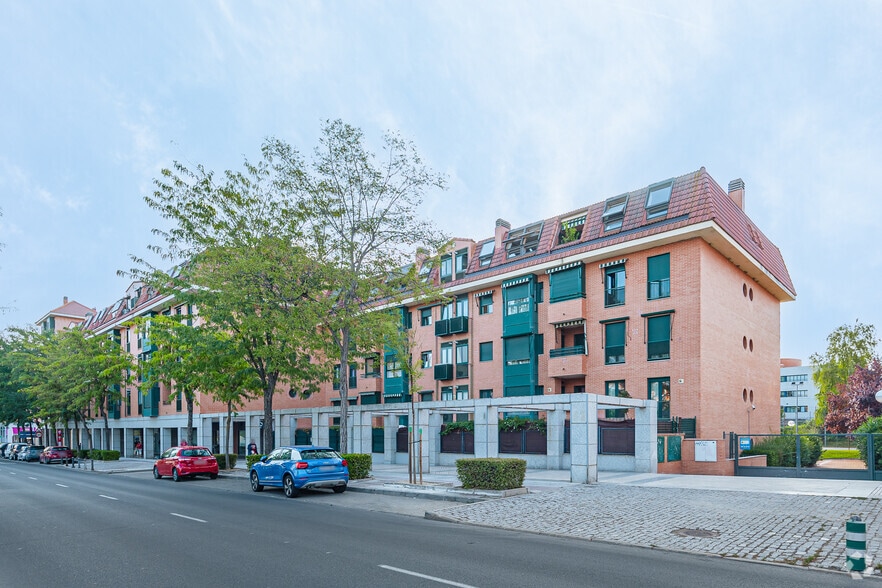 Edificio residencial en Las Rozas de Madrid, Madrid en venta - Foto del edificio - Imagen 2 de 2