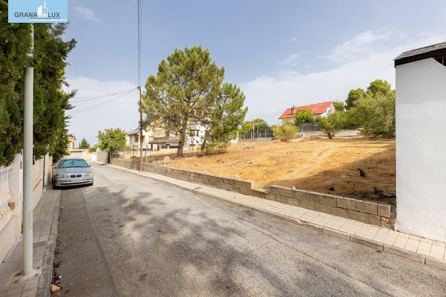 Calle Cerrillo Redondo, 166, La Zubia, Granada en venta - Foto del edificio - Imagen 2 de 14