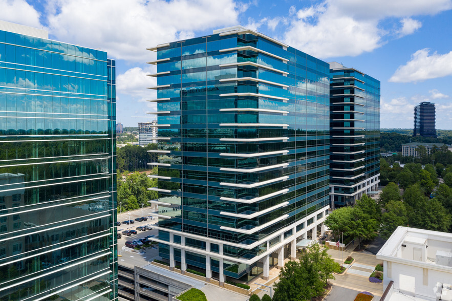 3003 Summit Blvd, Atlanta, GA en alquiler - Foto del edificio - Imagen 1 de 3