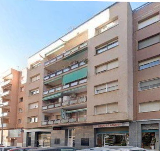 Edificio residencial en Sabadell, Barcelona en venta - Foto principal - Imagen 1 de 1