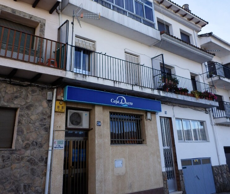 Edificio residencial en Casas del Castañar, Cáceres en venta Foto principal- Imagen 1 de 2