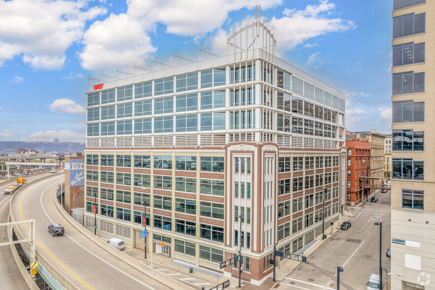 302 W 3rd St, Cincinnati, OH en alquiler - Foto del edificio - Imagen 1 de 6