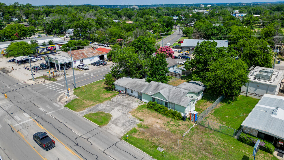 180 S Business 35, New Braunfels, TX en venta - Foto del edificio - Imagen 3 de 7