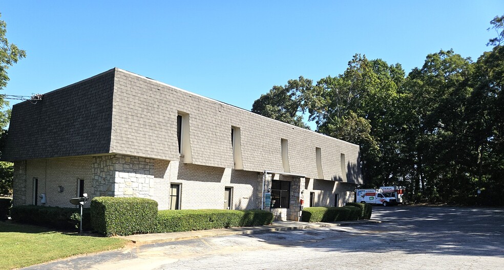 2616 Old Wesley Chapel Rd, Decatur, GA en venta - Foto del edificio - Imagen 2 de 10