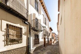 Más detalles de Calle Plegadero Bajo, Granada - Hoteles y hospedaje en venta