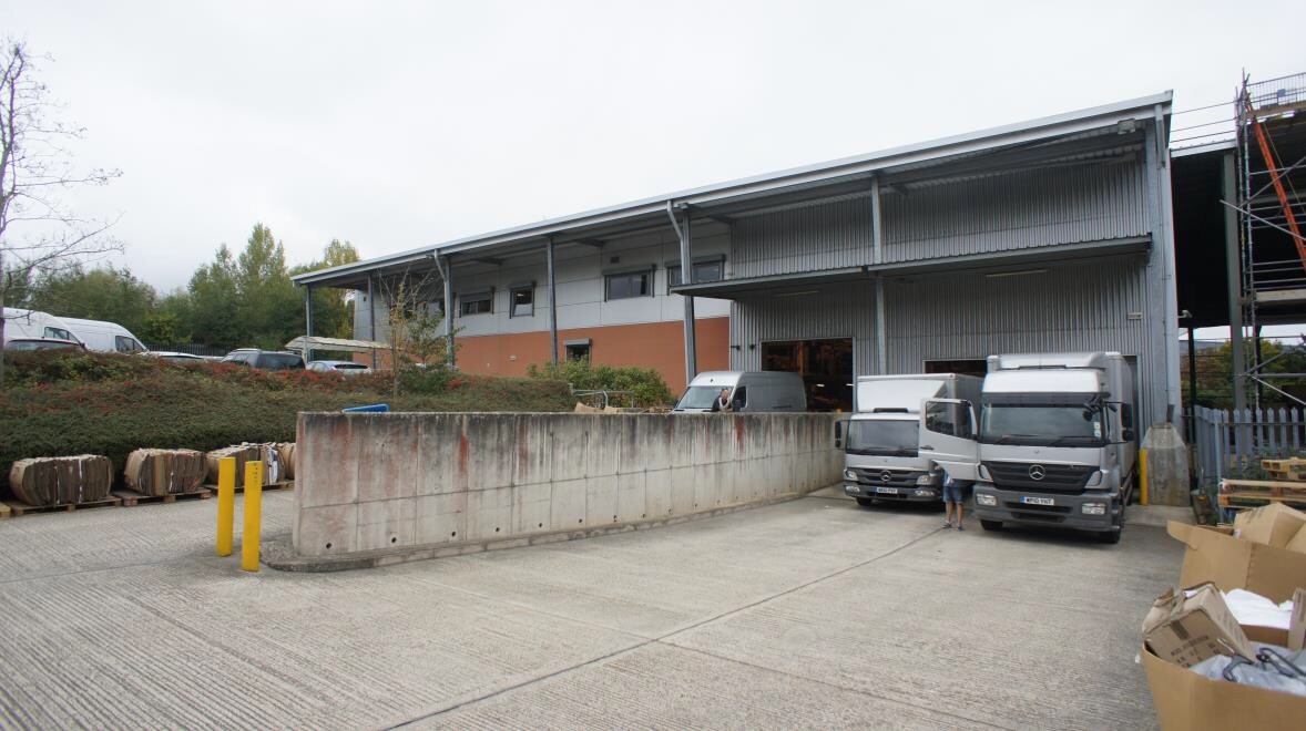 10B-10B1 Viscount Way, Swindon en alquiler Foto principal- Imagen 1 de 2
