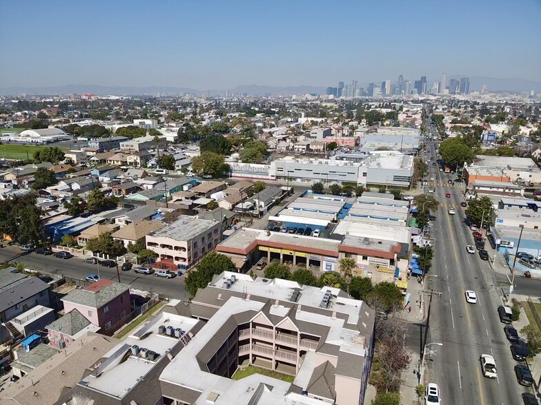 4625 S Central Ave, Los Angeles, CA en venta - Foto del edificio - Imagen 2 de 12