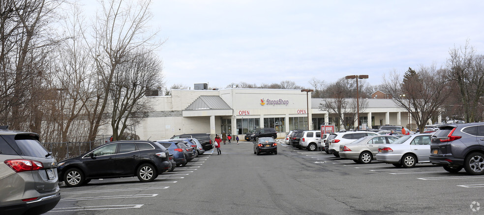 1310 Boston Post Rd, Larchmont, NY en alquiler - Foto del edificio - Imagen 2 de 3