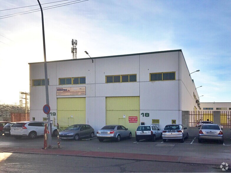 Calle Colibríes, 1, Pinto, Madrid en venta - Foto principal - Imagen 1 de 1