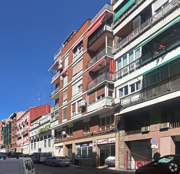 Edificio residencial en Madrid, Madrid en venta - Foto del edificio - Imagen 1 de 1