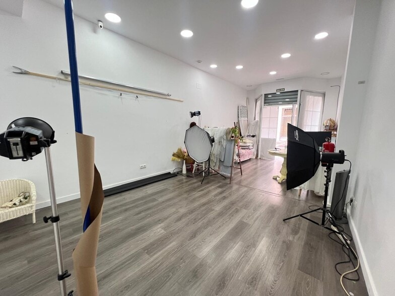 Local en Torremolinos, Málaga en venta - Foto del interior - Imagen 1 de 26