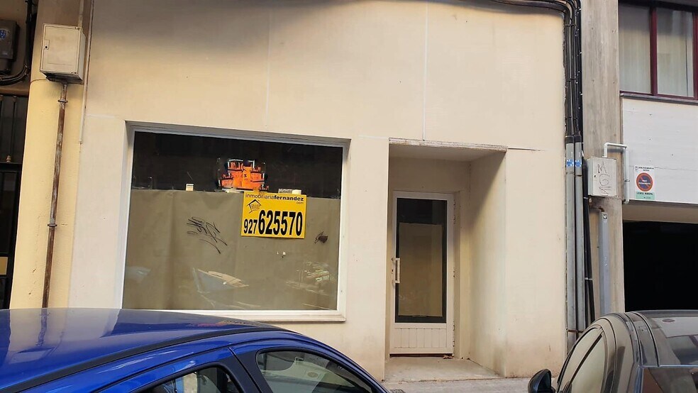 Local en Cáceres, Cáceres en alquiler - Foto del edificio - Imagen 1 de 2