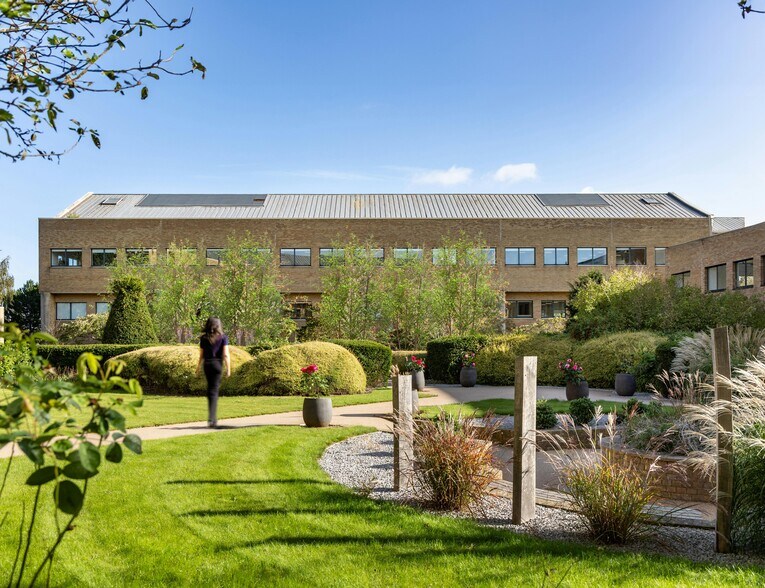 400 Capability Green, Luton en alquiler - Foto del edificio - Imagen 3 de 21