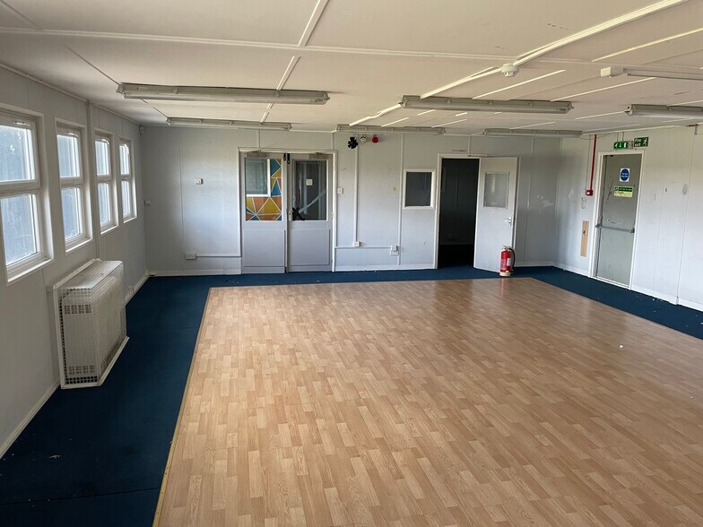 Dormers Wells Ln, Southall en alquiler - Foto del edificio - Imagen 2 de 3