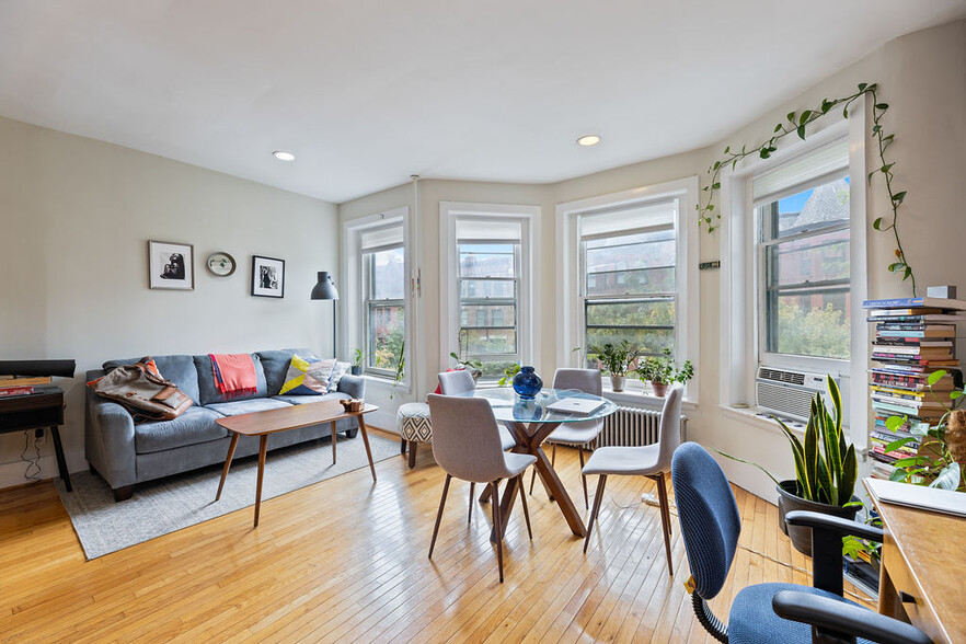 1741 S St NW, Washington, DC en venta - Foto del interior - Imagen 3 de 18