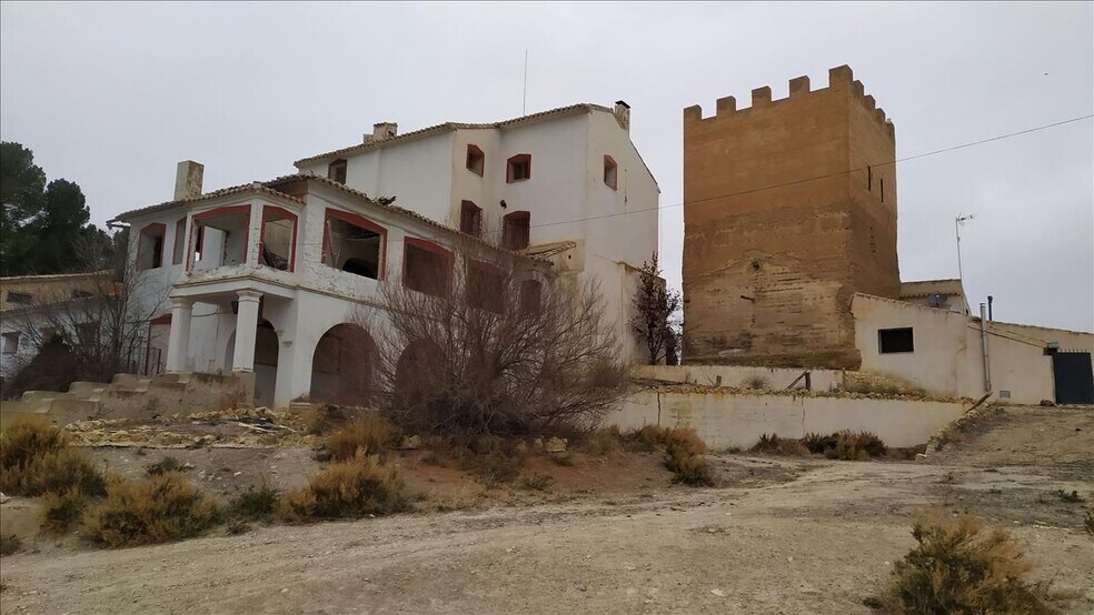 Local en Caravaca de la Cruz en venta - Foto del edificio - Imagen 2 de 11