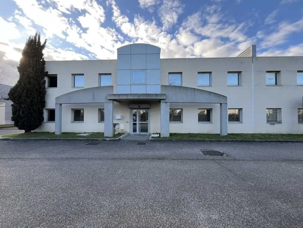 36 Rue Champ Dolin, Saint-Priest en alquiler Foto del edificio- Imagen 1 de 19