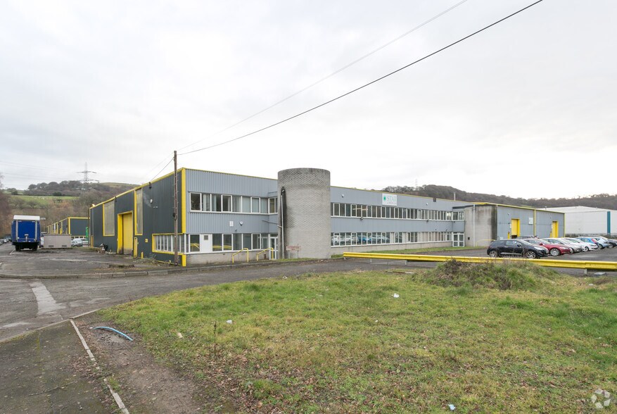 Alder Av, Ystrad Mynach en venta - Foto del edificio - Imagen 2 de 19