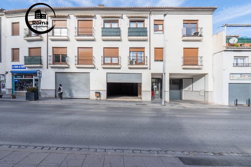 Local en Ogíjares en venta - Foto del edificio - Imagen 2 de 21