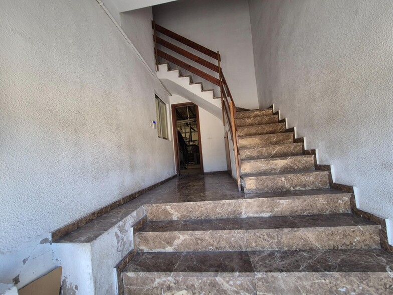 Nave en Elda, Alicante en venta - Foto del interior - Imagen 2 de 50