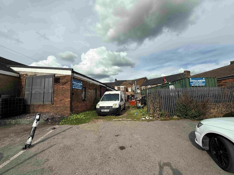 2 Herbert Road, Stoke On Trent en venta - Foto del edificio - Imagen 1 de 10
