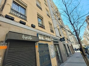 Local en Madrid, Madrid en alquiler Foto del edificio- Imagen 2 de 23