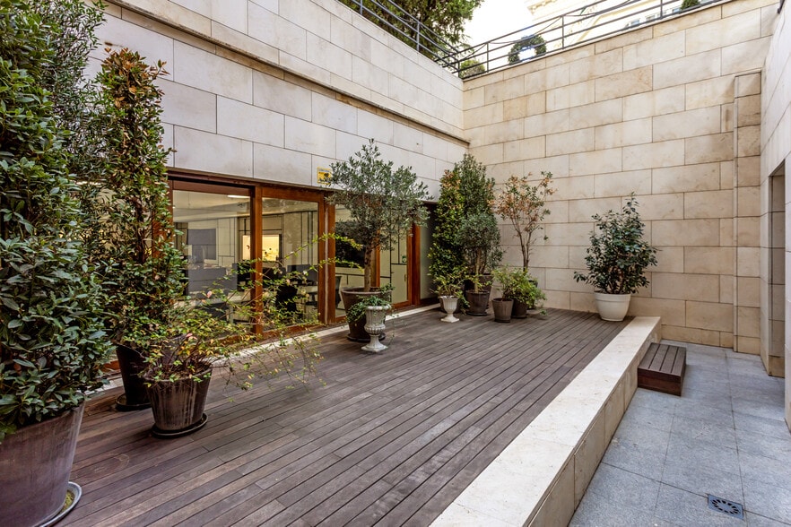 Calle de Castelló, 73, Madrid, Madrid en alquiler - Foto del interior - Imagen 3 de 10