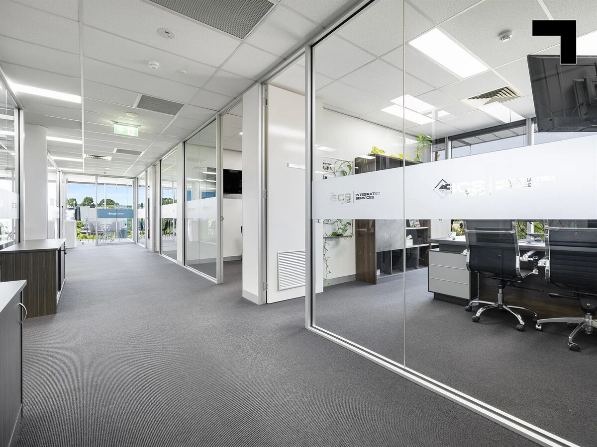 1 Ricketts Rd, Mount Waverley, VIC 3149 - Unidad 48 & 49 - - Foto del interior - Image 2 of 6