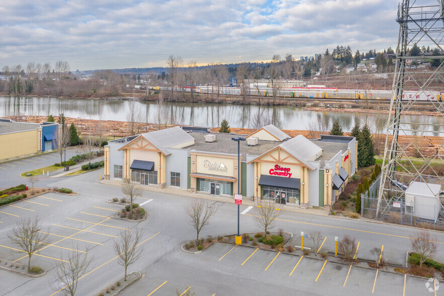 805 Boyd St, New Westminster, BC en alquiler - Foto del edificio - Imagen 2 de 108