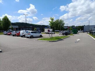 Más detalles de 4 Rue Louis Braille, Bourgoin-Jallieu - Oficina en alquiler