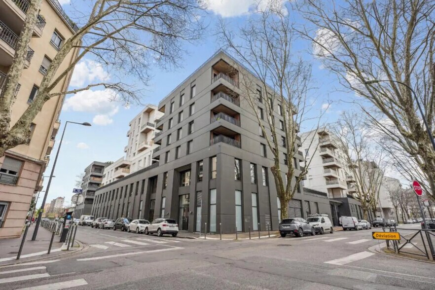 15-25 Rue Edouard Aynard, Villeurbanne en alquiler - Foto del edificio - Imagen 2 de 13