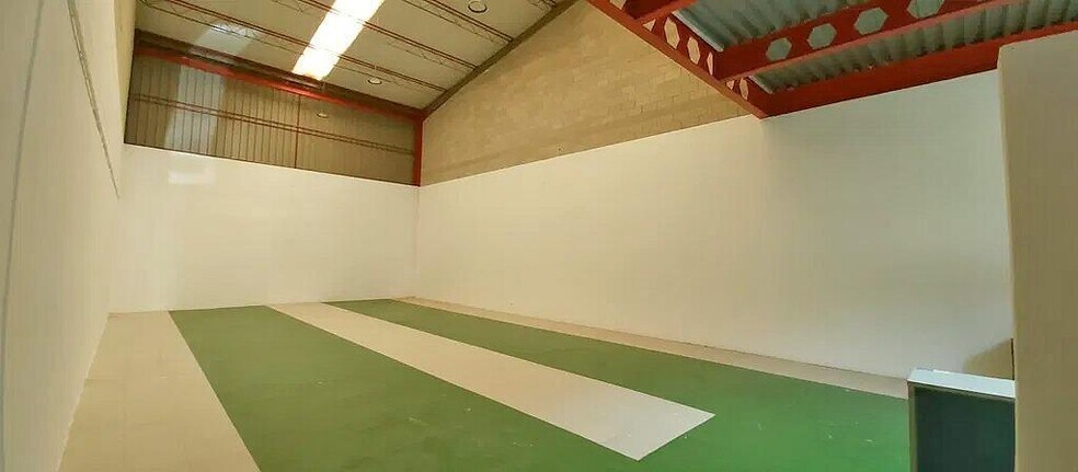 Nave en Mairena del Aljarafe, Sevilla en alquiler - Foto del edificio - Imagen 3 de 31