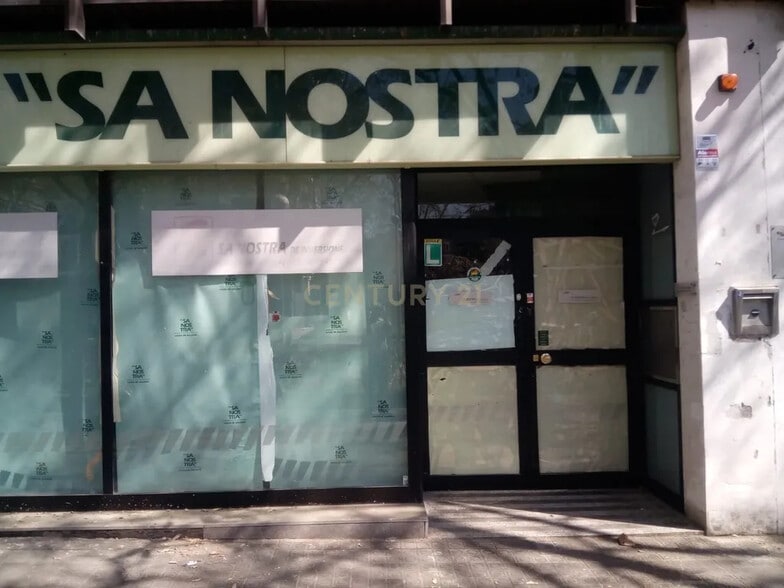 Oficina en Barcelona, Barcelona en venta - Foto del edificio - Imagen 2 de 5