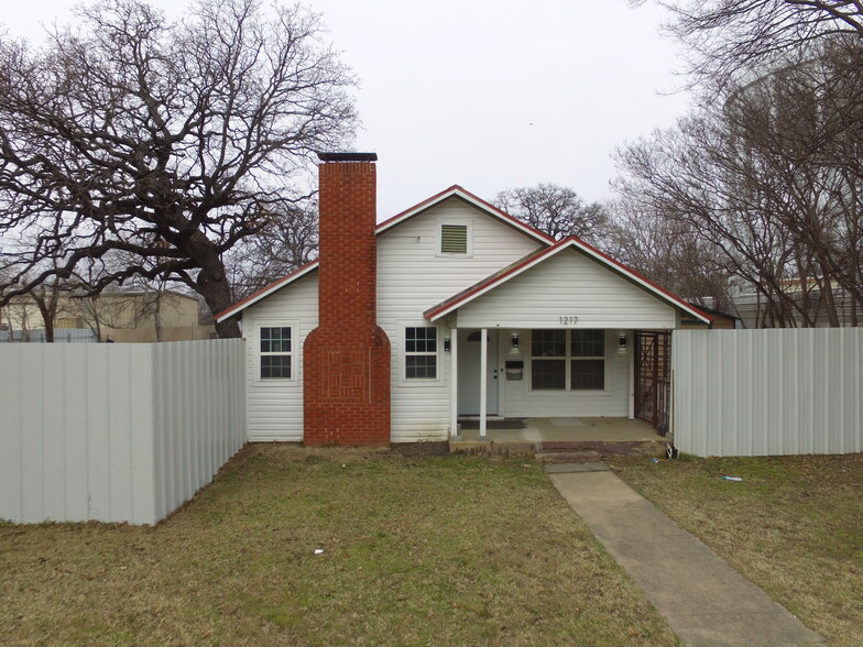 1217 Perry St, Irving, TX en venta - Foto del edificio - Imagen 1 de 14