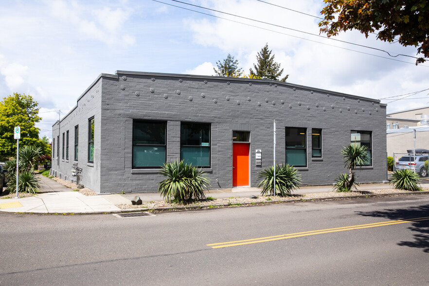 2335 SE 50th Ave, Portland, OR en alquiler - Foto del edificio - Imagen 2 de 17