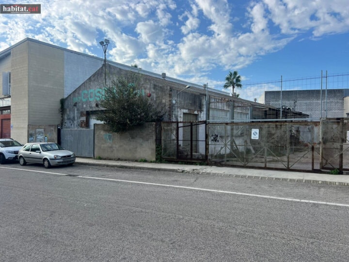 Nave en Vilanova i la Geltrú, Barcelona en venta Foto del edificio- Imagen 1 de 14