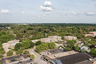 121 Fairfield Way, Bloomingdale, IL - VISTA AÉREA  vista de mapa - Image1