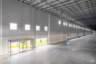 3905 Commerce Center Blvd, Bethlehem, PA en alquiler Foto del interior- Imagen 2 de 13