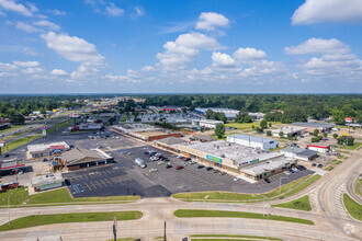 9010-9048 Mansfield Rd, Shreveport, LA - VISTA AÉREA  vista de mapa - Image1