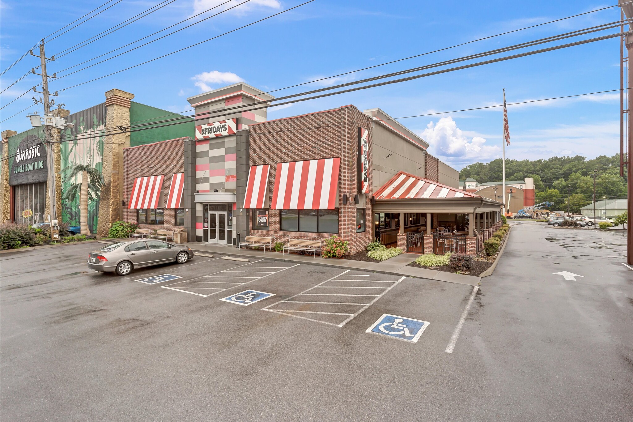 2794 Parkway, Pigeon Forge, TN en alquiler Foto del edificio- Imagen 1 de 21