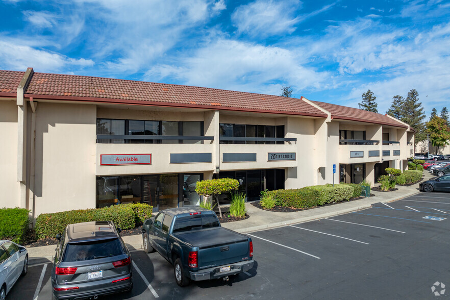 1580 Oakland Rd, San Jose, CA en alquiler - Foto del edificio - Imagen 1 de 10