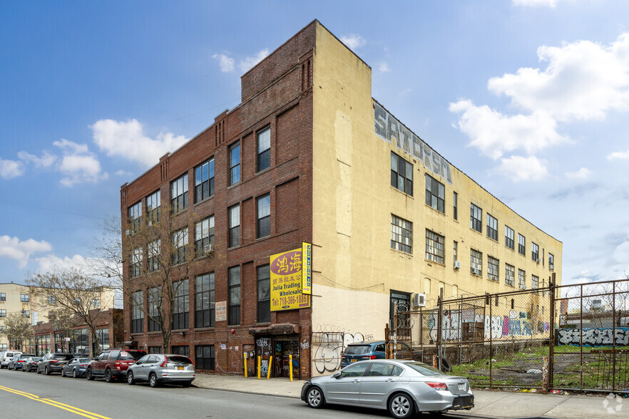 1182 Flushing Ave, Brooklyn, NY en venta - Foto del edificio - Imagen 3 de 6