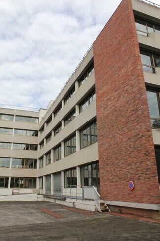 Más detalles de 1 Rue Jean Pierre Timbaud, Montigny-le-Bretonneux - Oficina, flex en alquiler