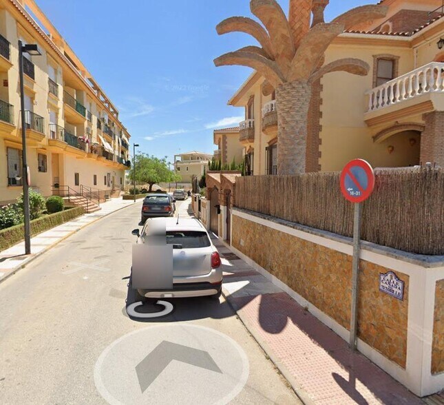 Calle Cañada del Tesorillo, 1, Atarfe, Granada en venta - Foto del edificio - Imagen 2 de 3
